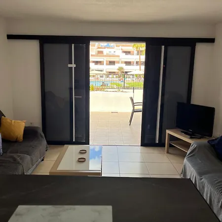 Self Catering Ground Floor 1 Bed Apartment, 31a1, Cristianos, Tenerife